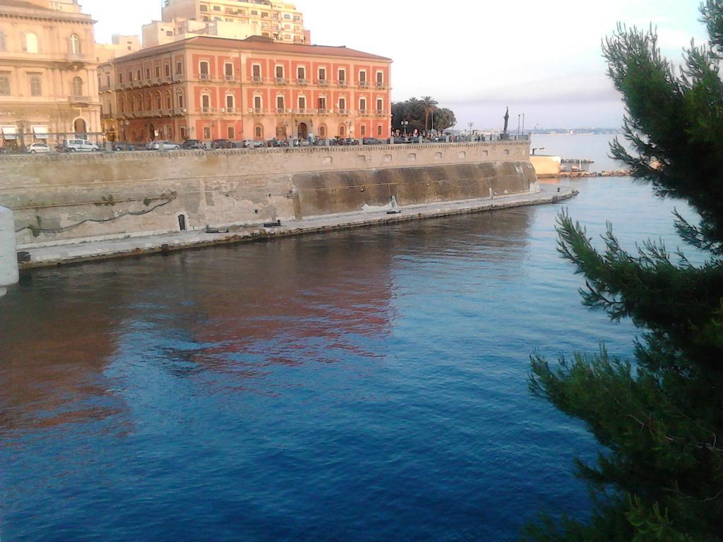 B&B Il Tulipano Taranto Ngoại thất bức ảnh